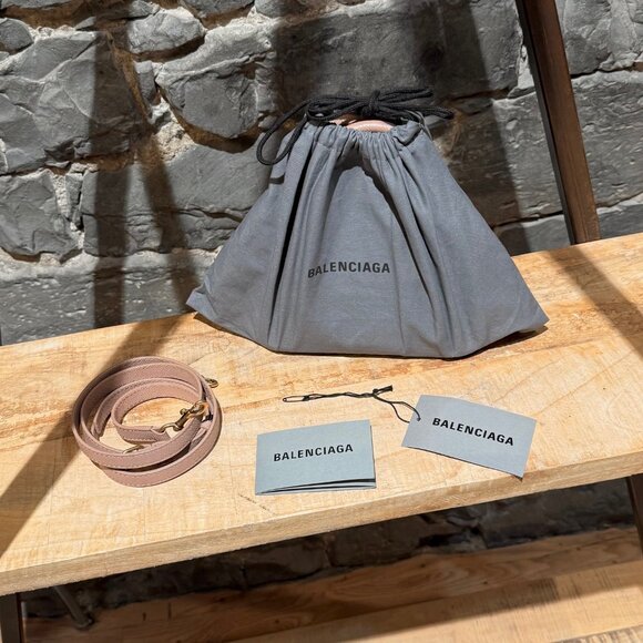 Balenciaga Dusty Pink Leather XXS Ville Handbag - Picture 16 of 16